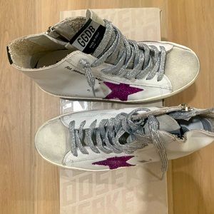 Golden goose white high top sneaker with pink star